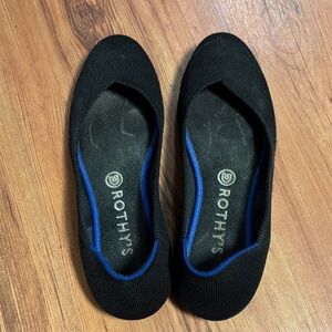 Rothy's Black and Blue Women's Flats